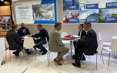 ��Ʒ���츳����������������ǿ�г�������������˾���뷨���˸����ʹ�ҵ�÷�֯Ʒչ��